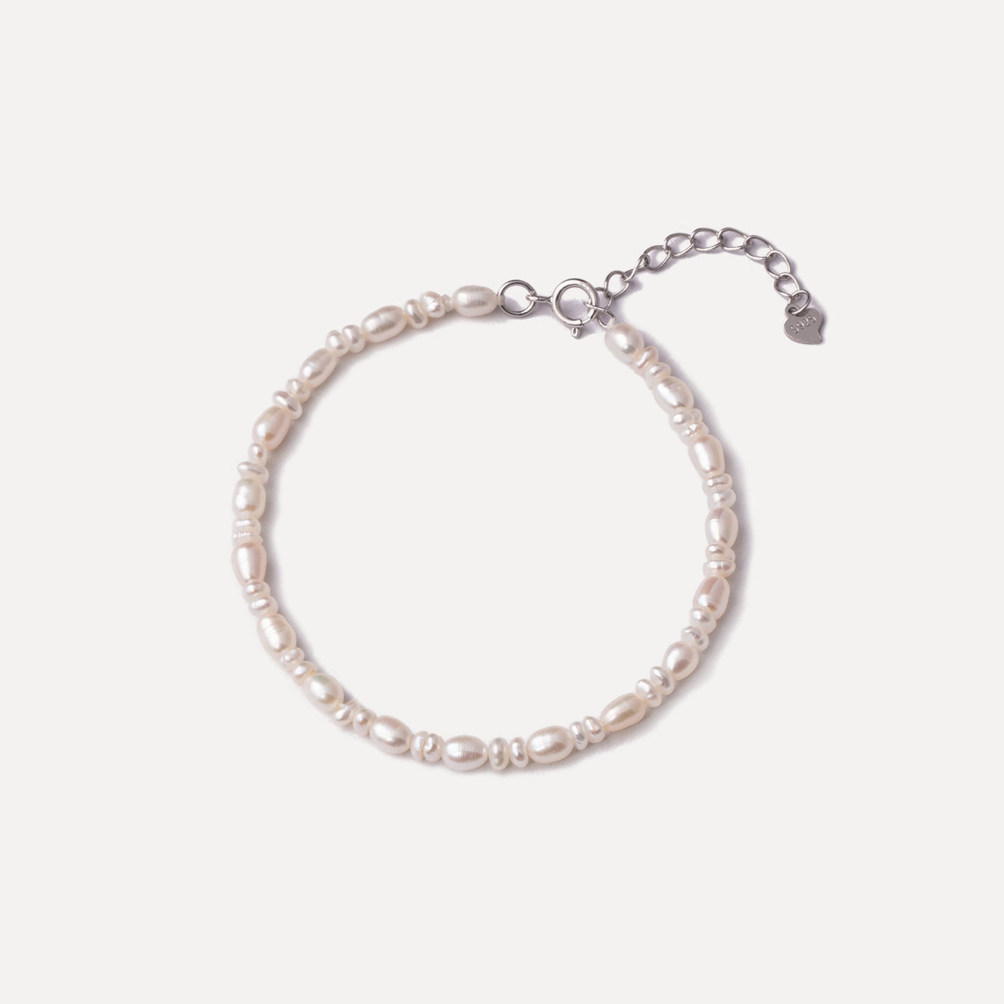 Lilith Pearl Beaded Bracelet