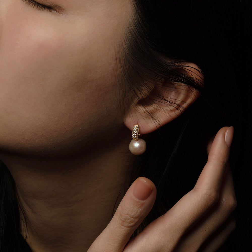 Opéra de Paris- Diamond Pearl Hoop Earrings