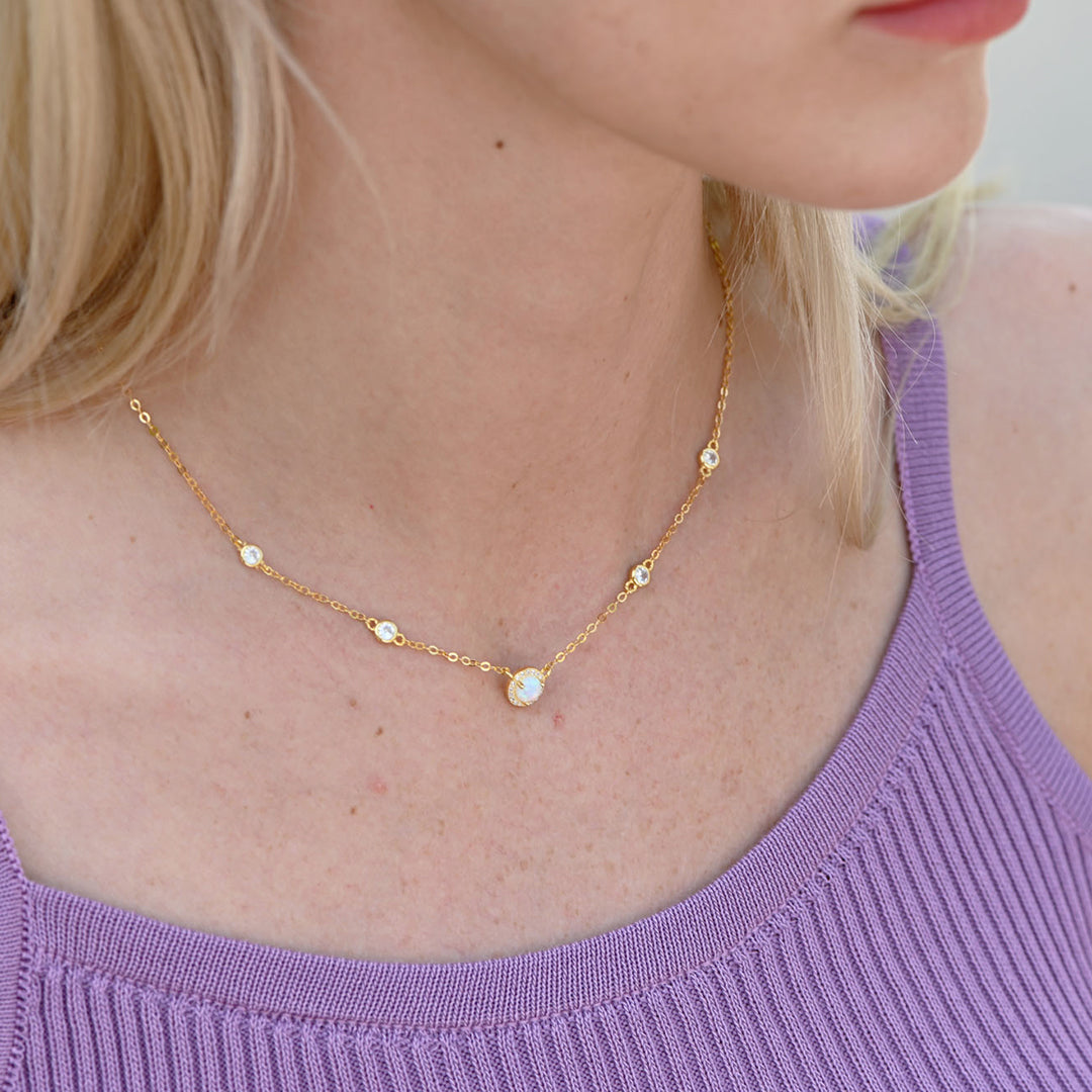 Dazzling Opal Chain Necklace