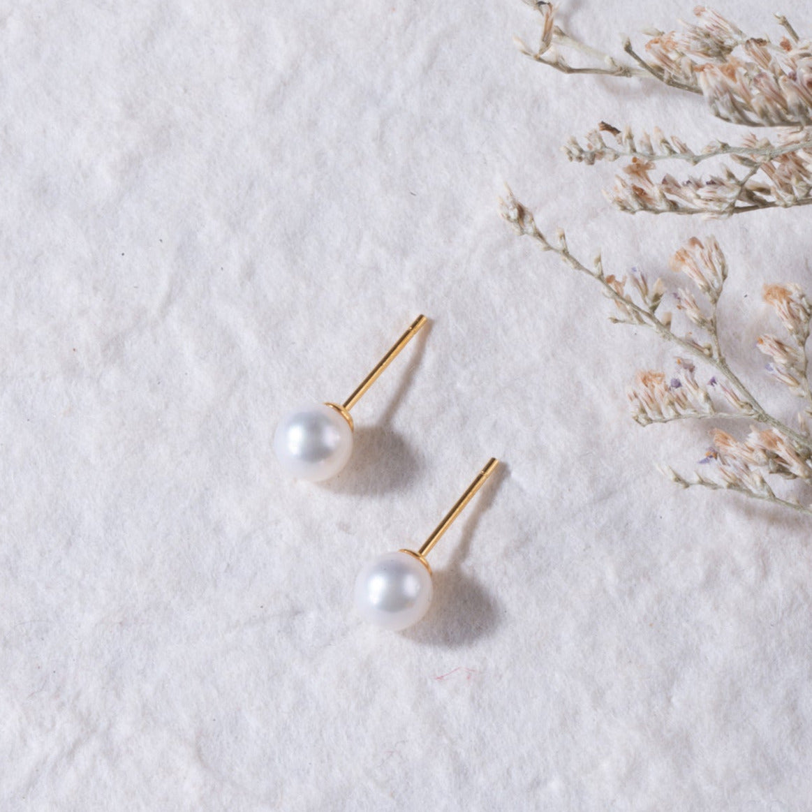 Little Bubble Pearl Stud Earrings