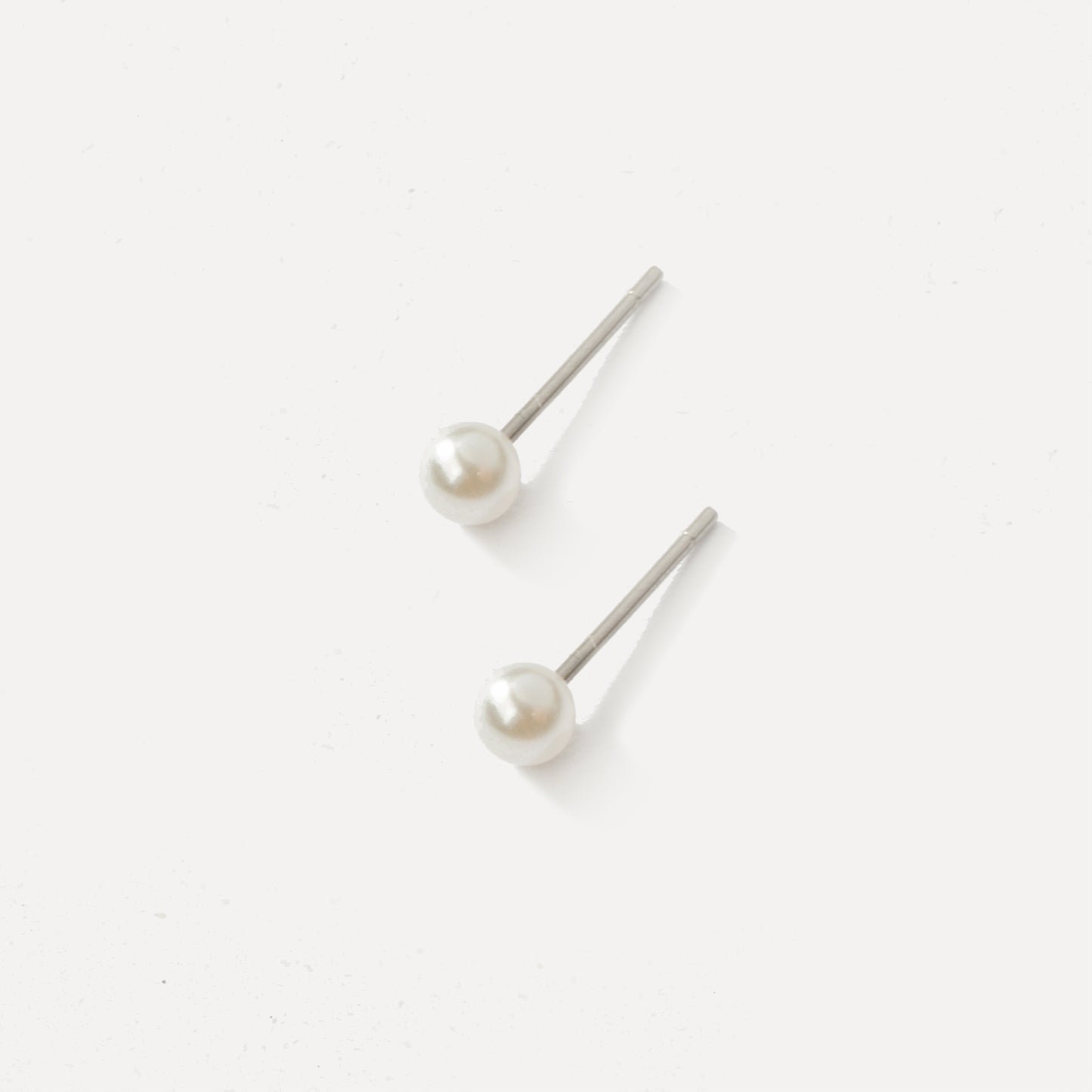 Angelia Pearl Stud Earrings