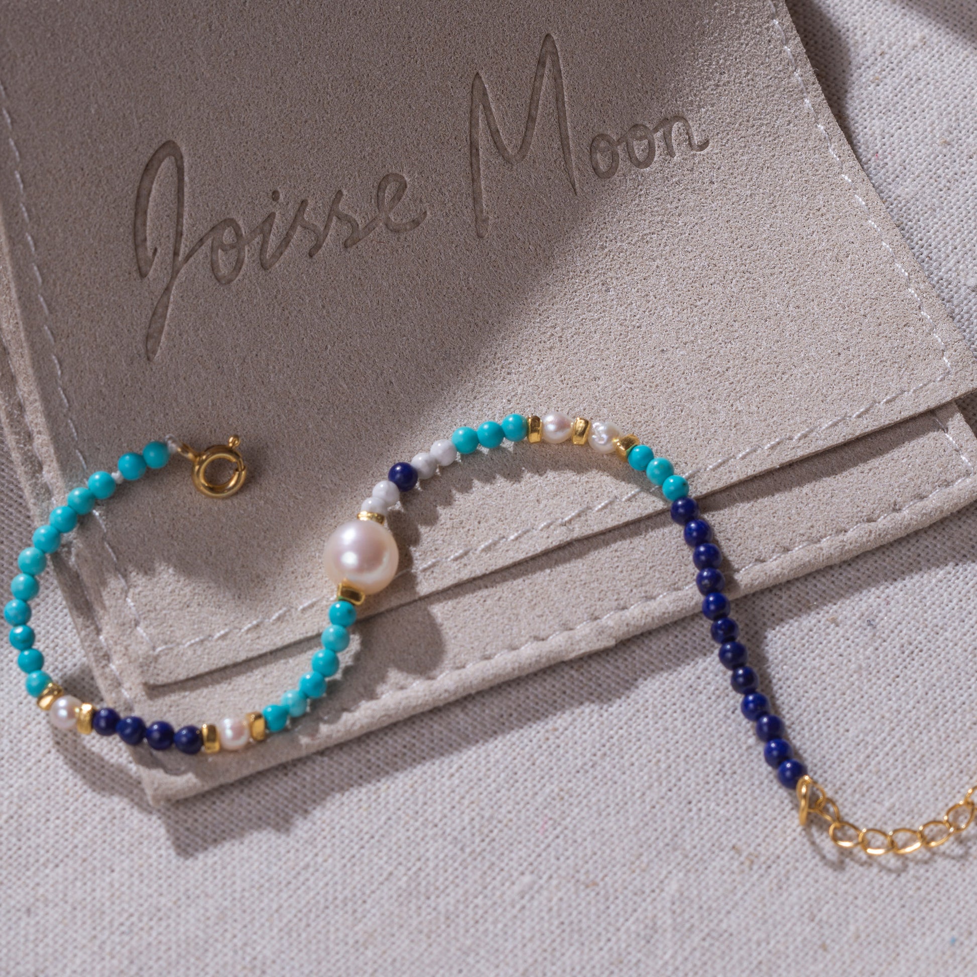 Pearl, Turquoise and Lapis lazuli Bracelet