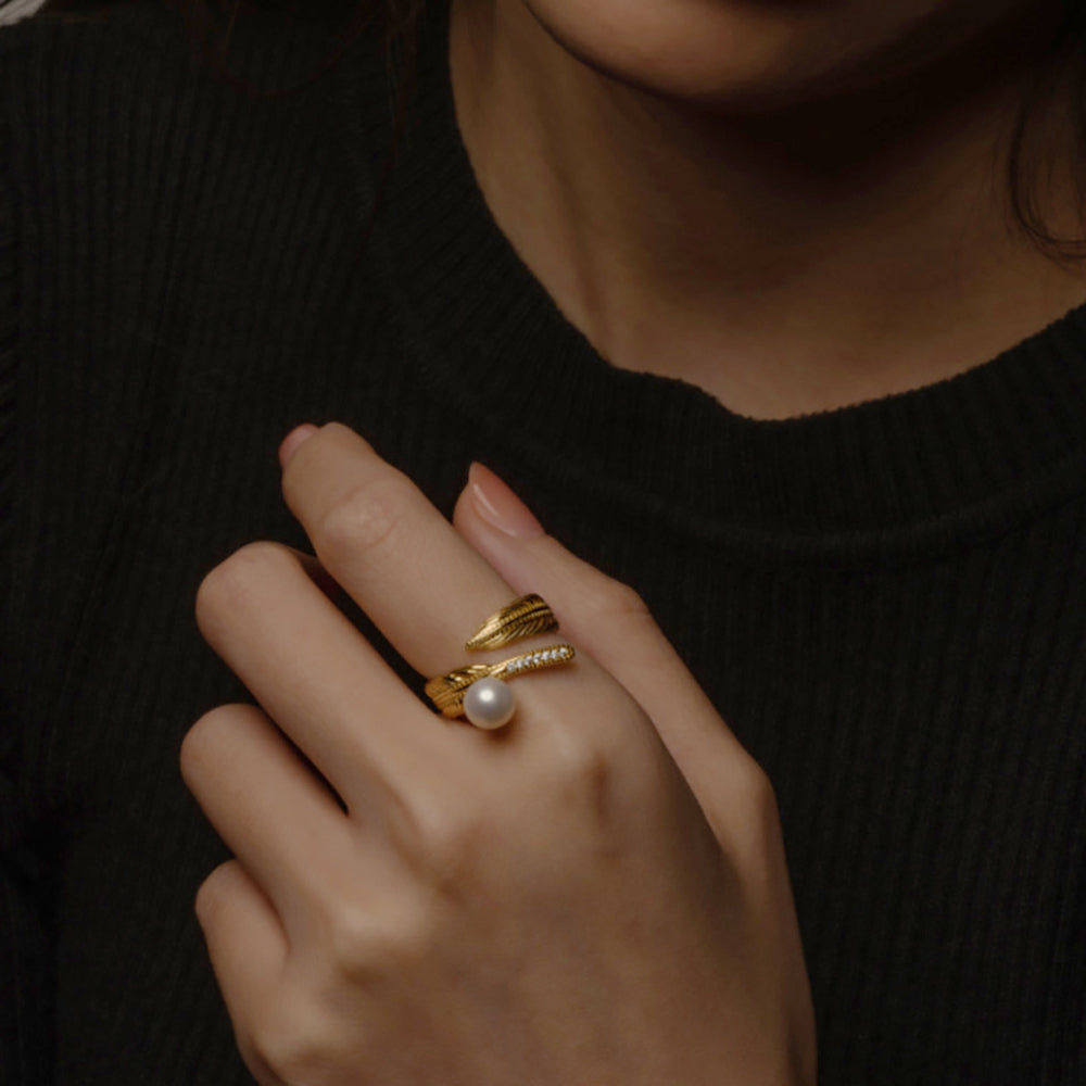 Feather with Pearl Adjustable Ring