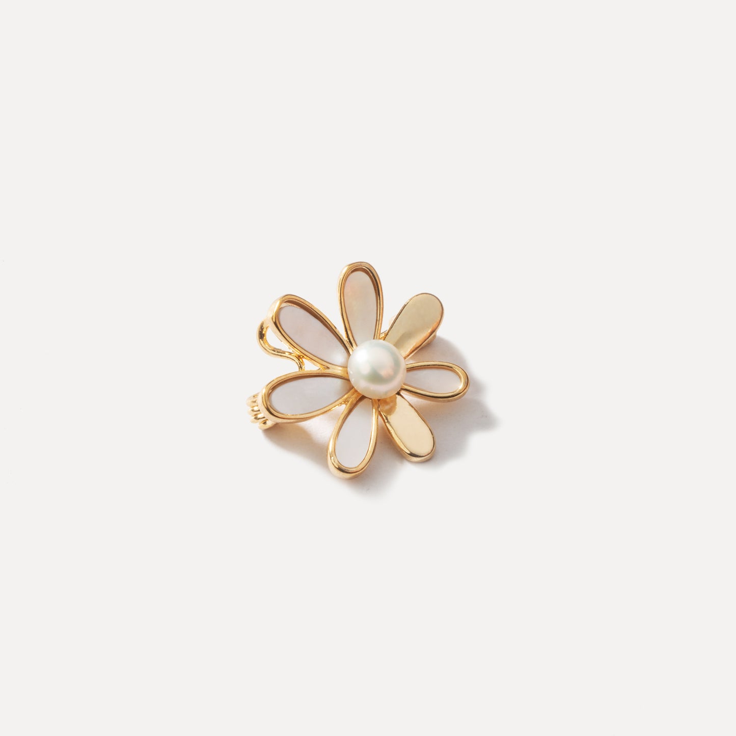 Daisy Pearl Brooch